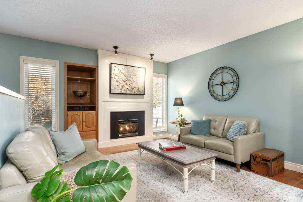 MLS® A2267342 - 11 Bernard Place NW in Beddington Heights Calgary, Residential