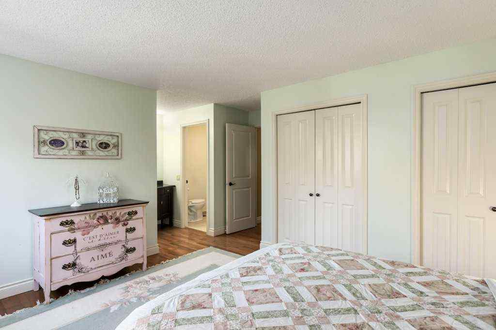 MLS® A2267342 - 11 Bernard Place NW in Beddington Heights Calgary, Residential
