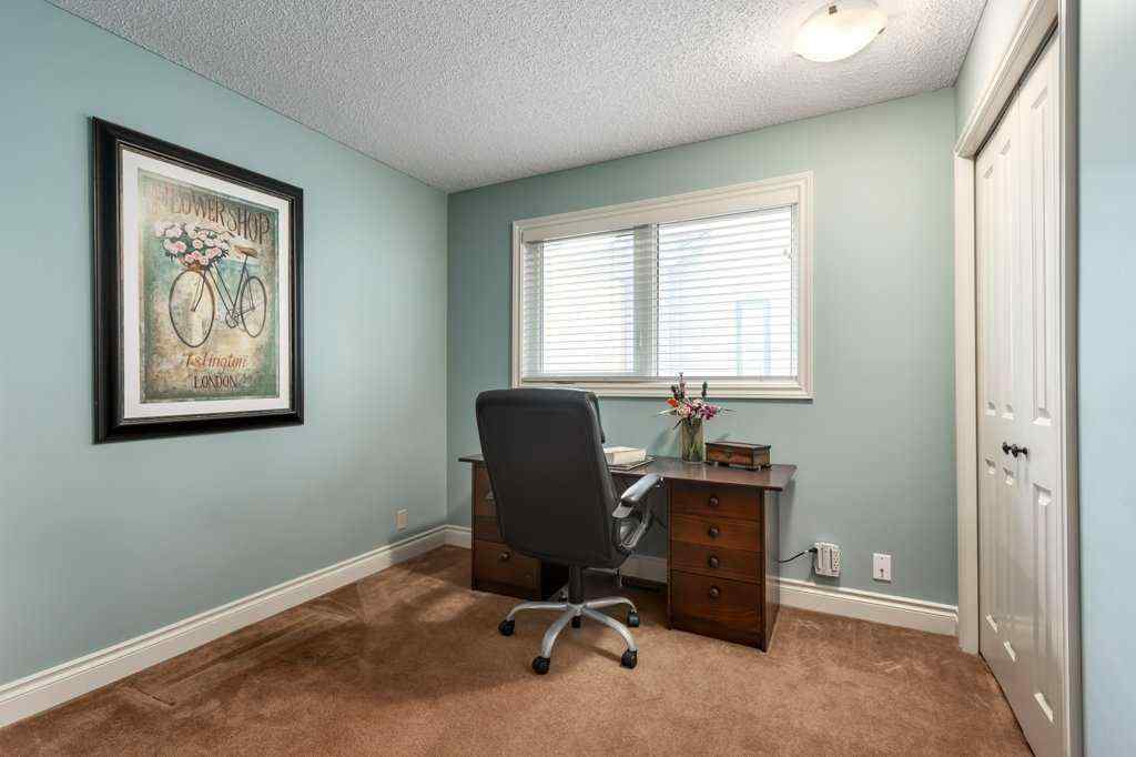 MLS® A2267342 - 11 Bernard Place NW in Beddington Heights Calgary, Residential