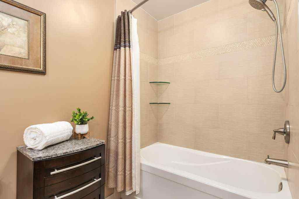 MLS® A2267342 - 11 Bernard Place NW in Beddington Heights Calgary, Residential