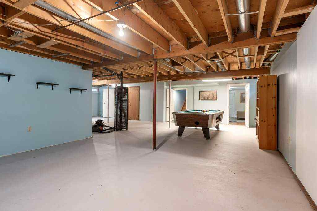 MLS® A2267342 - 11 Bernard Place NW in Beddington Heights Calgary, Residential