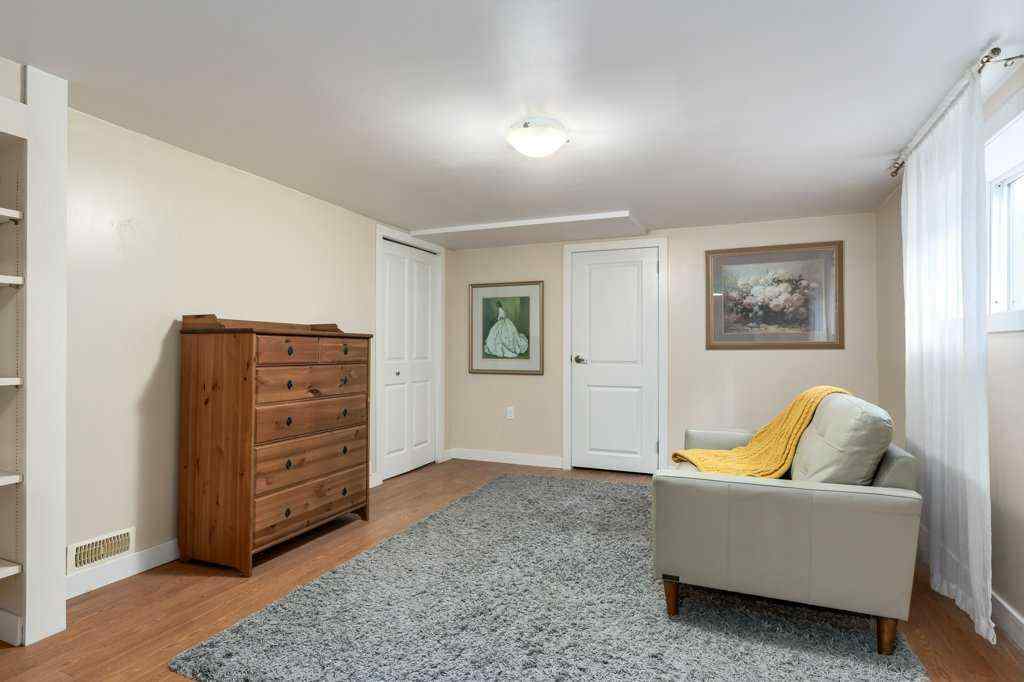 MLS® A2267342 - 11 Bernard Place NW in Beddington Heights Calgary, Residential