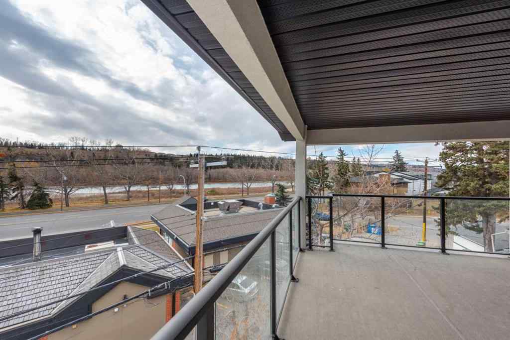 MLS® A2267343 - Unit #2 2635 1 Avenue  NW in West Hillhurst Calgary, Residential