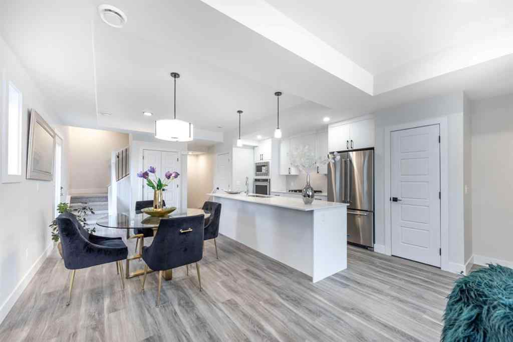 MLS® A2267343 - Unit #2 2635 1 Avenue  NW in West Hillhurst Calgary, Residential