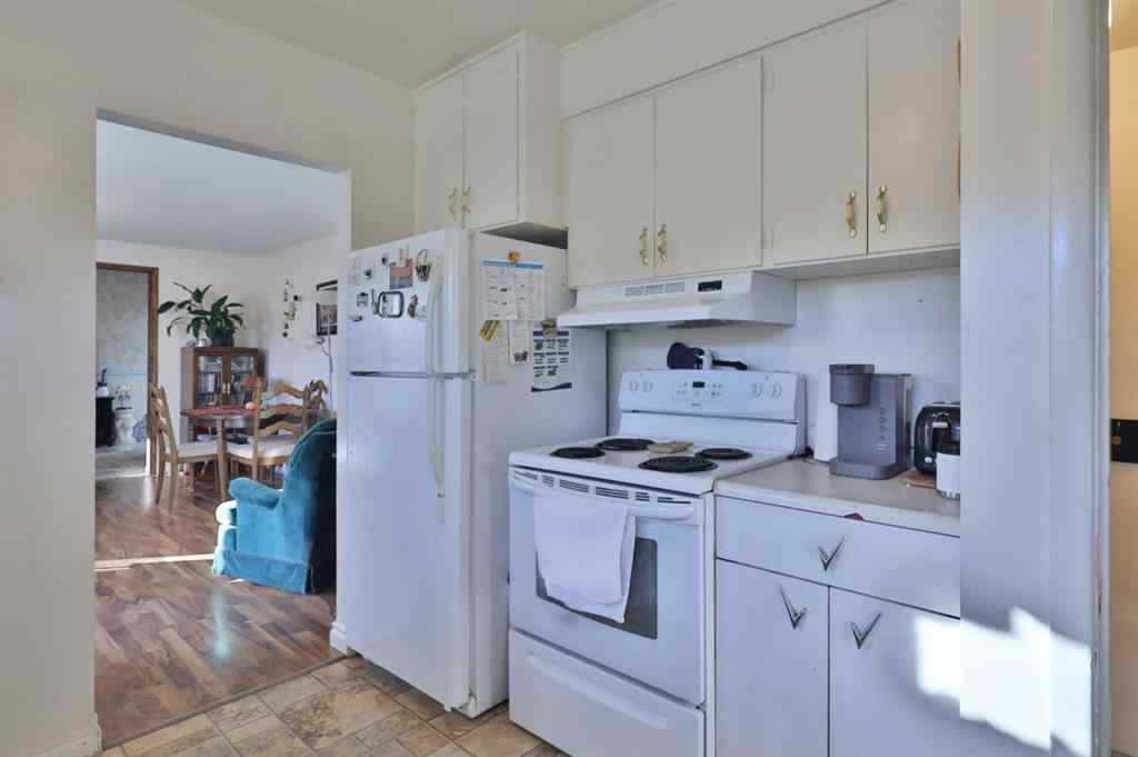 MLS® A2267344 - 4616 46 Street  in Augustana Camrose, Residential