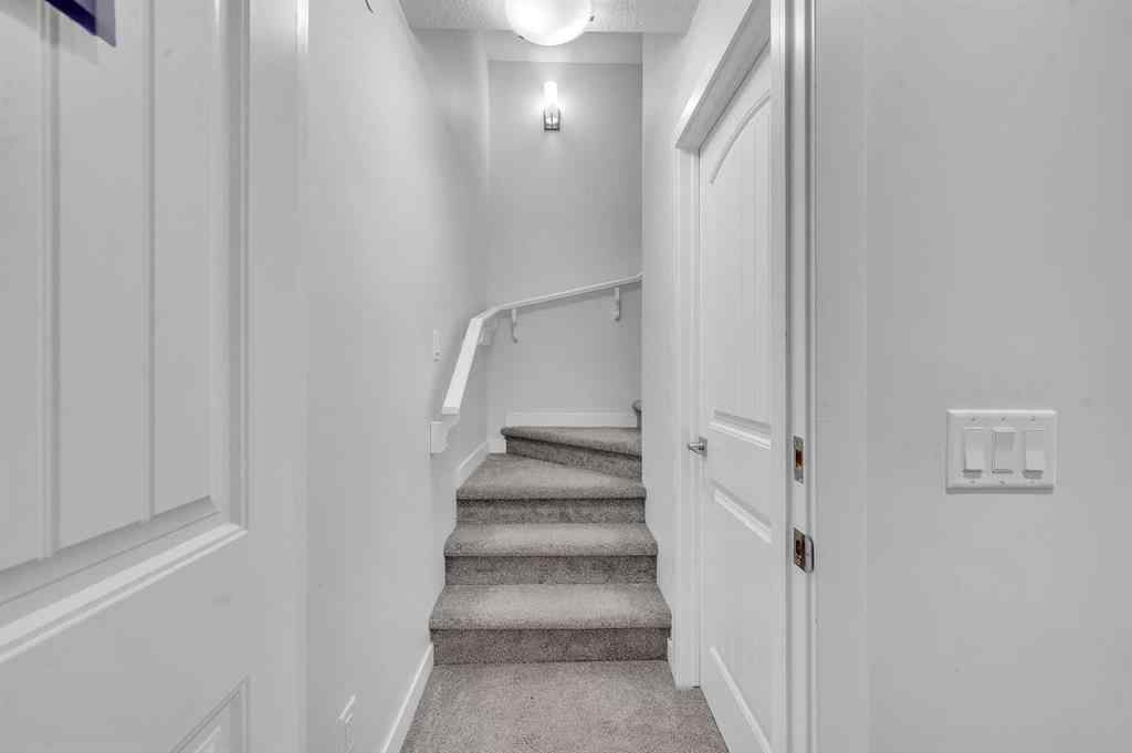 MLS® A2267346 - 165 Hotchkiss Way SE in Hotchkiss Calgary, Residential