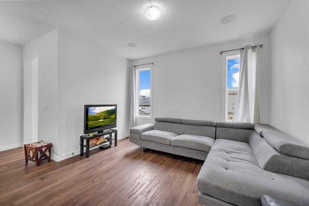 MLS® A2267346 - 165 Hotchkiss Way SE in Hotchkiss Calgary, Residential