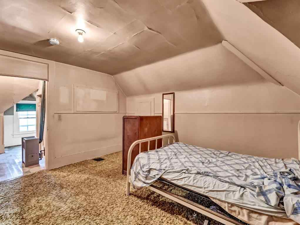 MLS&reg; # A2267347 - 1054 Yuill Street SE in River Flats Medicine Hat, Residential Open Houses