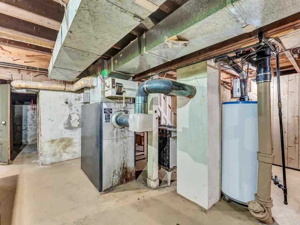 MLS&reg; # A2267347 - 1054 Yuill Street SE in River Flats Medicine Hat, Residential Open Houses