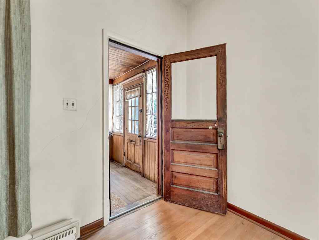 MLS&reg; # A2267347 - 1054 Yuill Street SE in River Flats Medicine Hat, Residential Open Houses