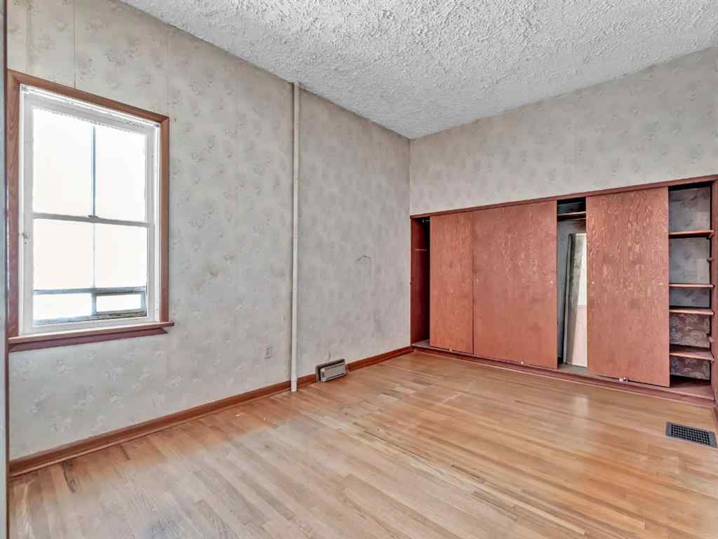 MLS&reg; # A2267347 - 1054 Yuill Street SE in River Flats Medicine Hat, Residential Open Houses