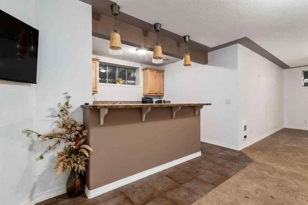 MLS® A2267348 - 255 Springmere Road  in Westmere Chestermere, Residential