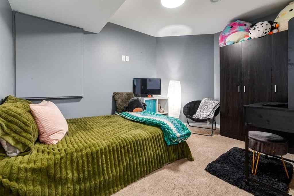 MLS® A2267348 - 255 Springmere Road  in Westmere Chestermere, Residential