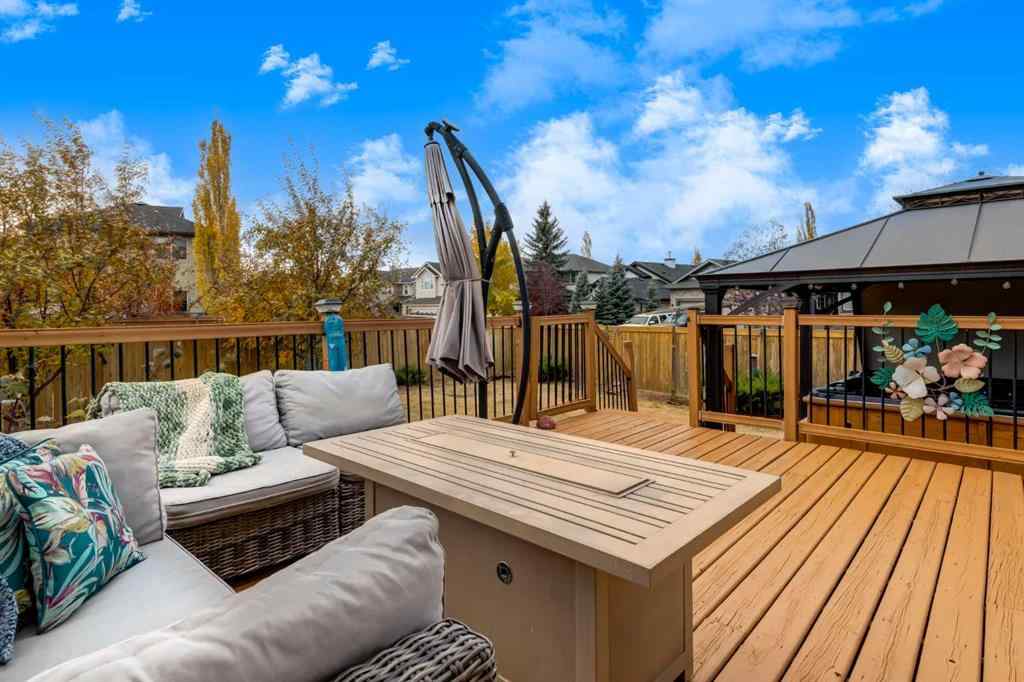 MLS® A2267348 - 255 Springmere Road  in Westmere Chestermere, Residential