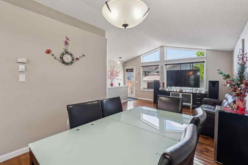 MLS® A2267349 - 22 Auburn Bay View SE in Auburn Bay Calgary, Residential