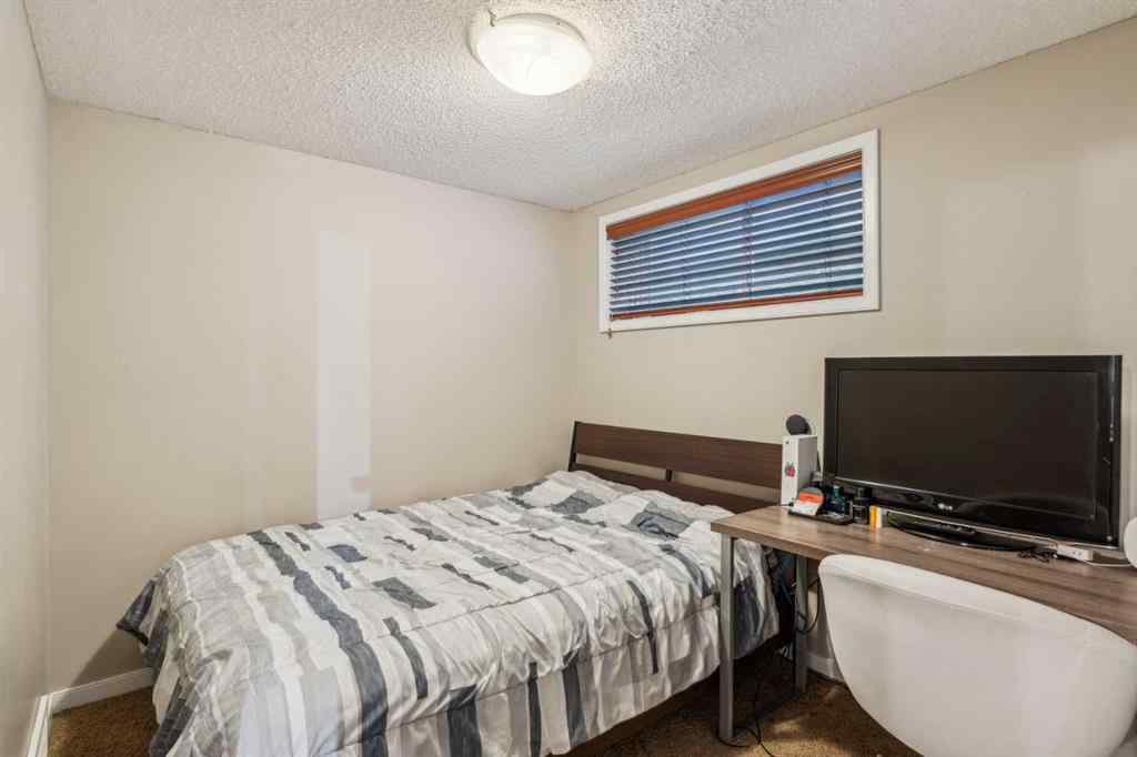 MLS® A2267349 - 22 Auburn Bay View SE in Auburn Bay Calgary, Residential