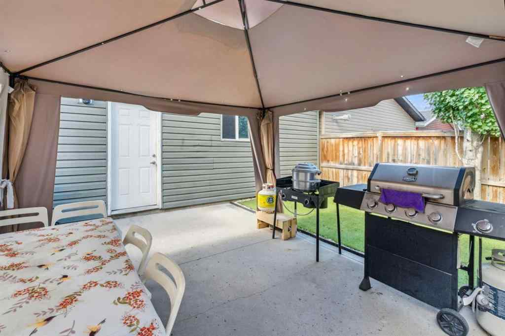 MLS® A2267349 - 22 Auburn Bay View SE in Auburn Bay Calgary, Residential