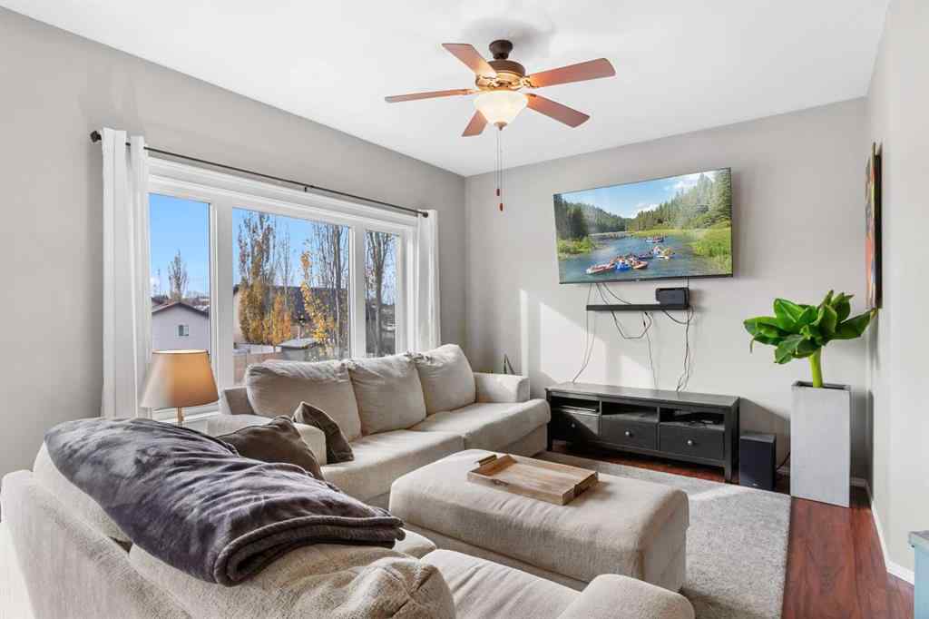 MLS® A2267350 - 10 Fawn Meadows Crescent   in Fawn Meadows Delburne, Residential