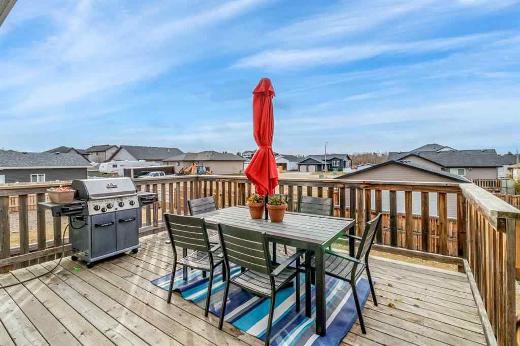 MLS® A2267350 - 10 Fawn Meadows Crescent   in Fawn Meadows Delburne, Residential