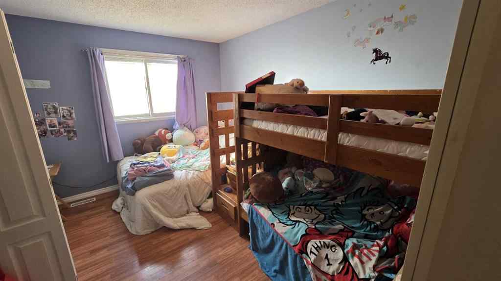 MLS® A2267351 - 10905 91 Street  in Lower West Peace Peace River, Residential