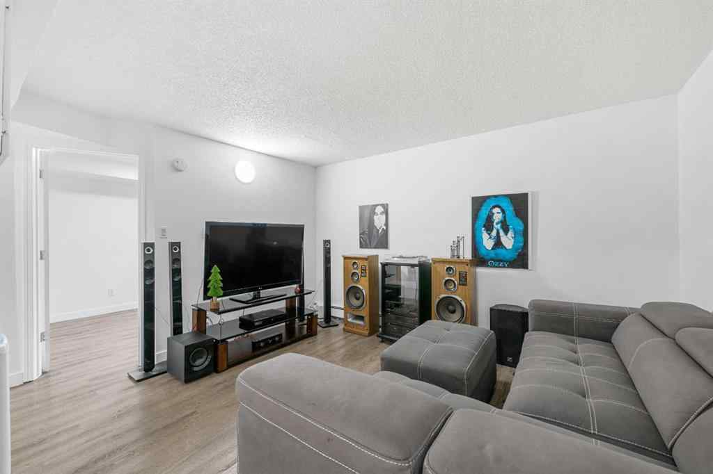 MLS® A2267352 - Unit #205 4328 4 Street NW in Highland Park Calgary, Residential