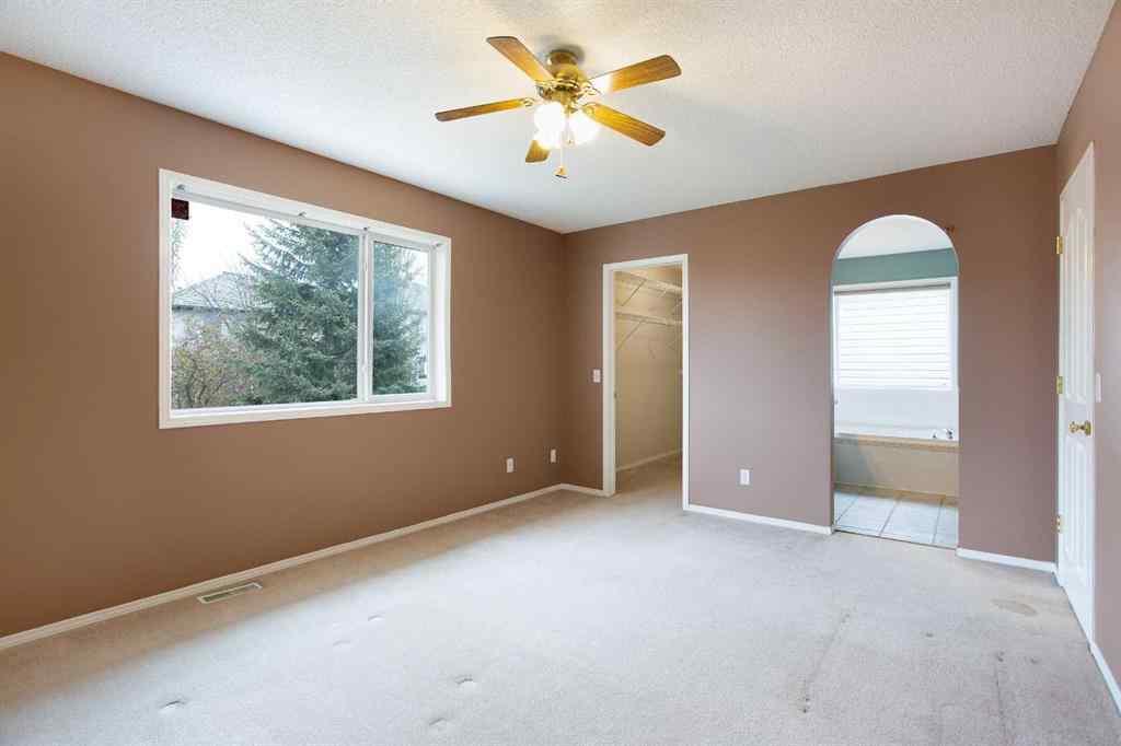 MLS® A2267356 - 29 Spring Crescent SW in Springbank Hill Calgary, Residential