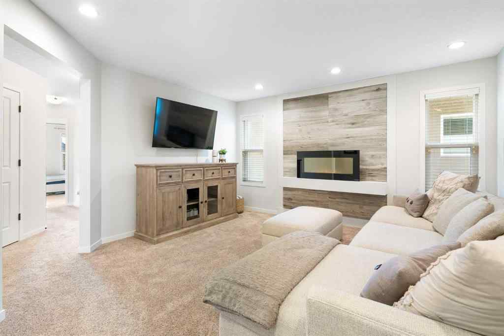 MLS® A2267357 - 163 Cranarch Landing SE in Cranston Calgary, Residential