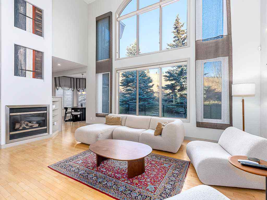 MLS® # A2267358 - 91 Discovery Ridge Boulevard SW in Discovery Ridge Calgary, Residential Open Houses