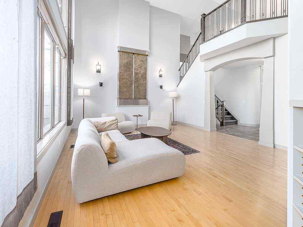 MLS® # A2267358 - 91 Discovery Ridge Boulevard SW in Discovery Ridge Calgary, Residential Open Houses