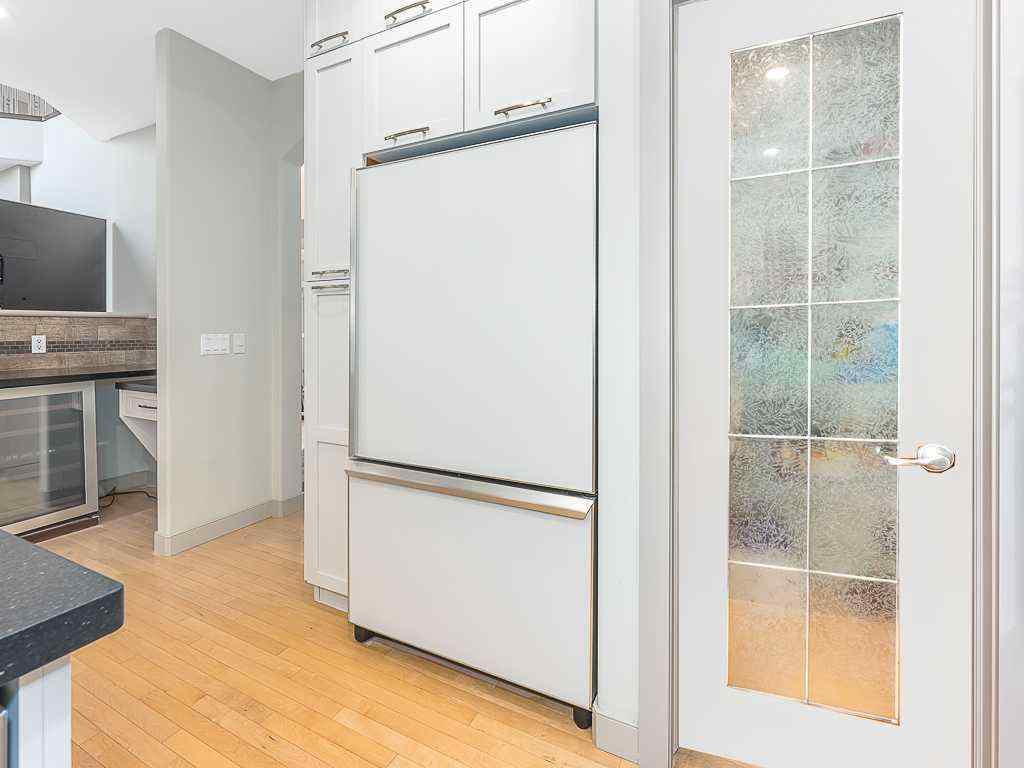 MLS® # A2267358 - 91 Discovery Ridge Boulevard SW in Discovery Ridge Calgary, Residential Open Houses