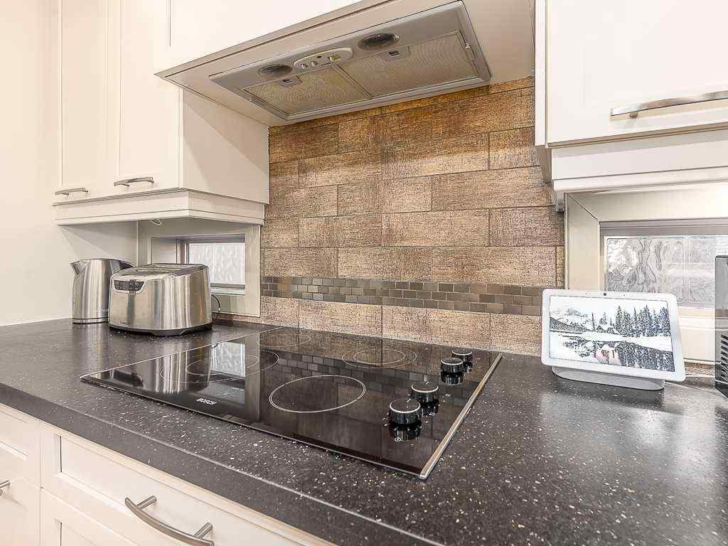 MLS® # A2267358 - 91 Discovery Ridge Boulevard SW in Discovery Ridge Calgary, Residential Open Houses