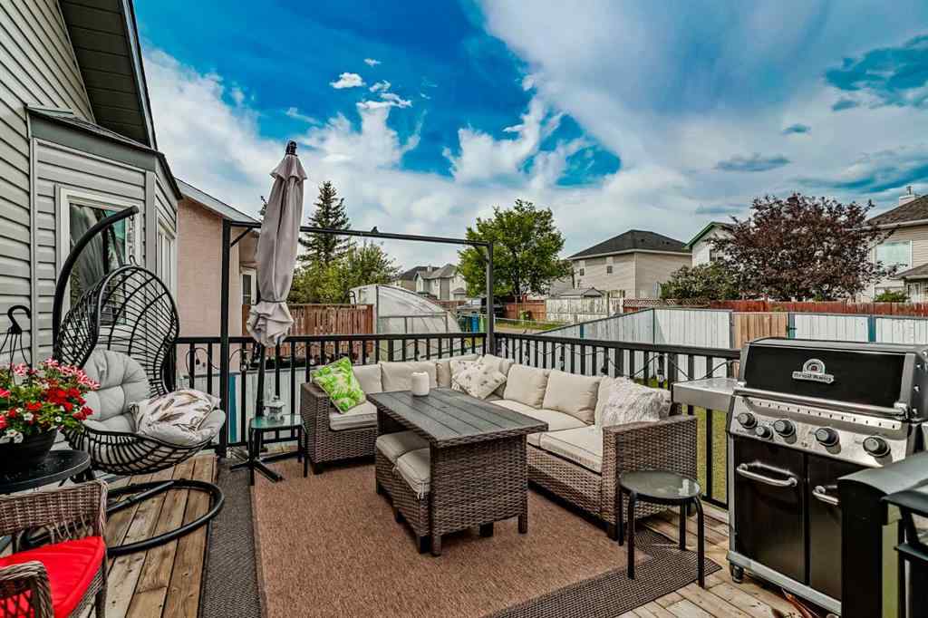 MLS® A2267361 - 47 Harvest Glen Rise NE in Harvest Hills Calgary, Residential