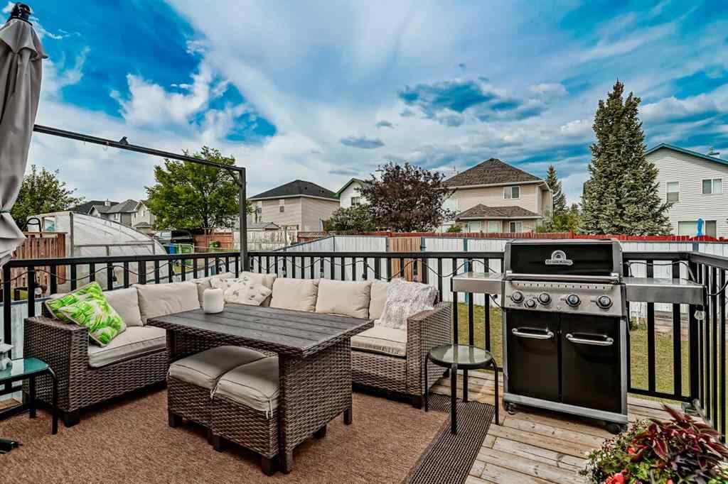 MLS® A2267361 - 47 Harvest Glen Rise NE in Harvest Hills Calgary, Residential