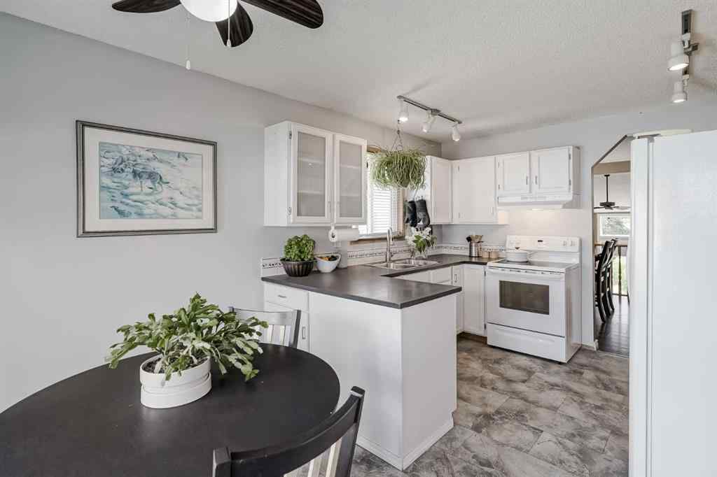 MLS® A2267361 - 47 Harvest Glen Rise NE in Harvest Hills Calgary, Residential