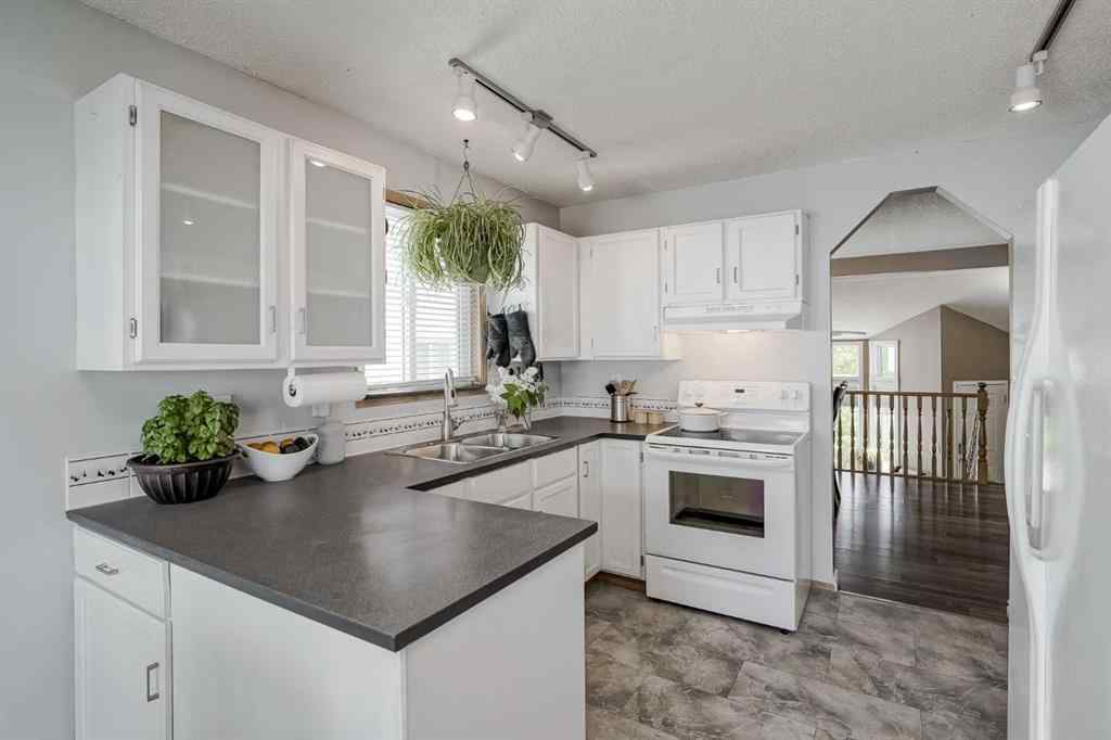 MLS® A2267361 - 47 Harvest Glen Rise NE in Harvest Hills Calgary, Residential