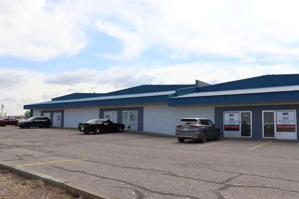 MLS® A2267363 - 3608 14 Avenue N in Churchill Industrial Park Lethbridge, Commercial