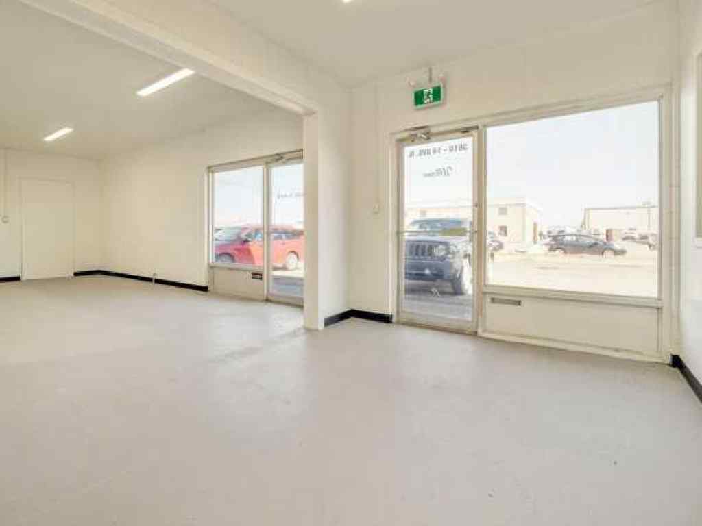 MLS® A2267363 - 3608 14 Avenue N in Churchill Industrial Park Lethbridge, Commercial