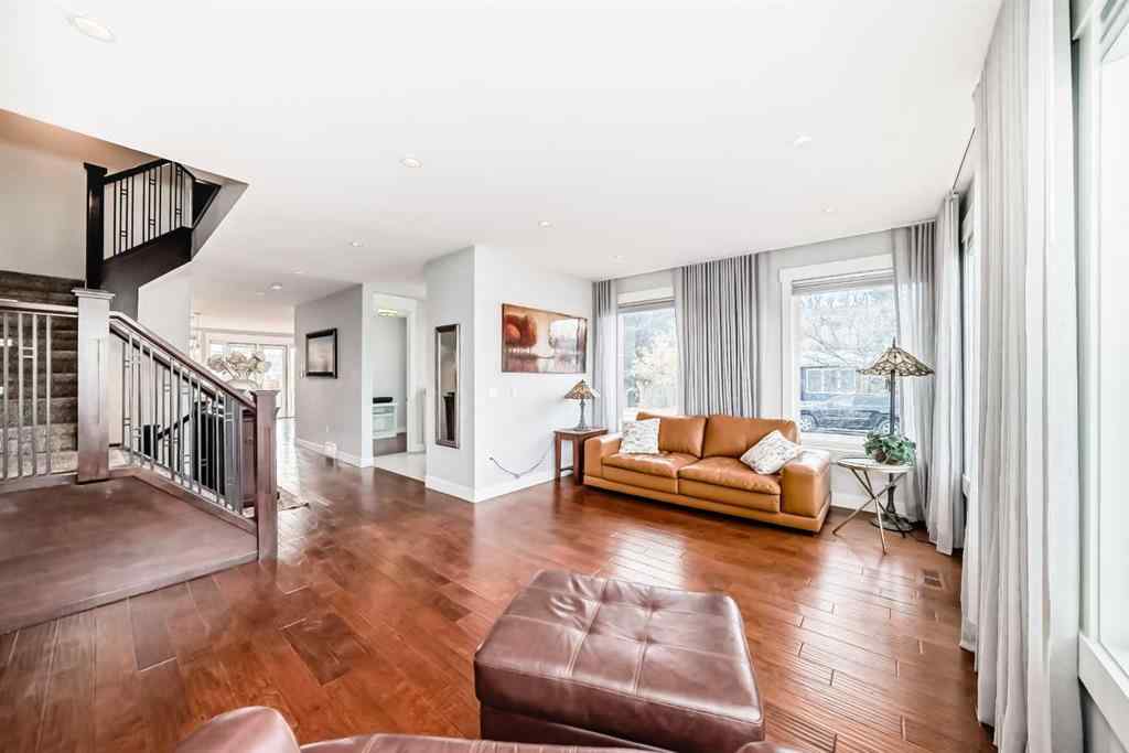 MLS® A2267367 - 4640 15 Avenue NW in Montgomery Calgary, Residential