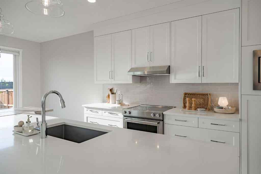 MLS&reg; # A2267368 - 222 Kingfisher Crescent SE in Kings Heights Airdrie, Residential Open Houses