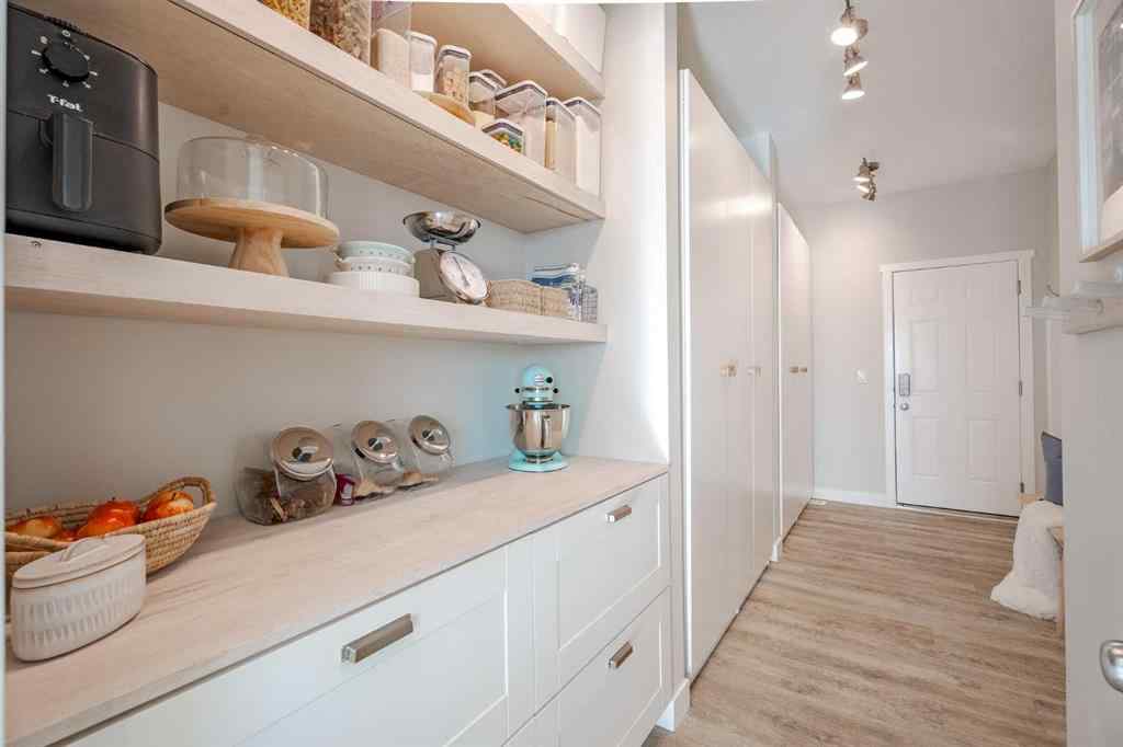 MLS&reg; # A2267368 - 222 Kingfisher Crescent SE in Kings Heights Airdrie, Residential Open Houses