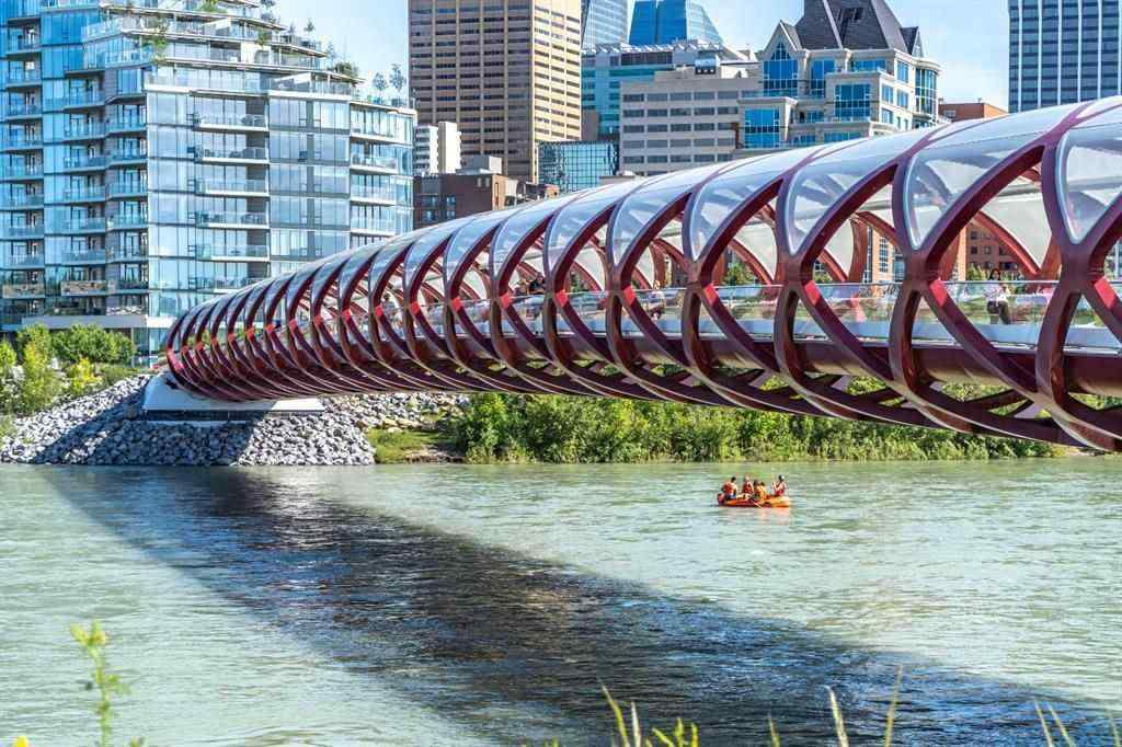 MLS® A2267372 - Unit #15 821 3 Avenue SW in Downtown Commercial Core Calgary, Residential