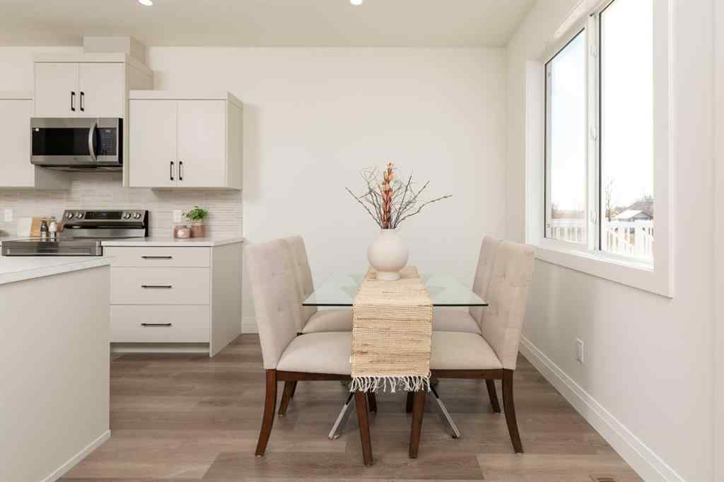 MLS® A2267373 - 304 S 50 W   in NONE Raymond, Residential