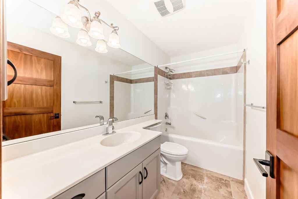 MLS® A2267374 - 2 Tuscany Estates Crescent NW in Tuscany Calgary, Residential