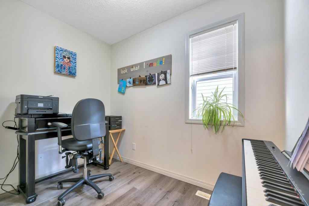 MLS® A2267375 - 32 Copperpond Heights SE in Copperfield Calgary, Residential