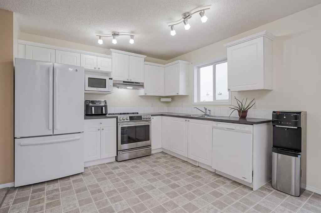 MLS® A2267376 - 4 Bridleridge Circle SW in Bridlewood Calgary, Residential