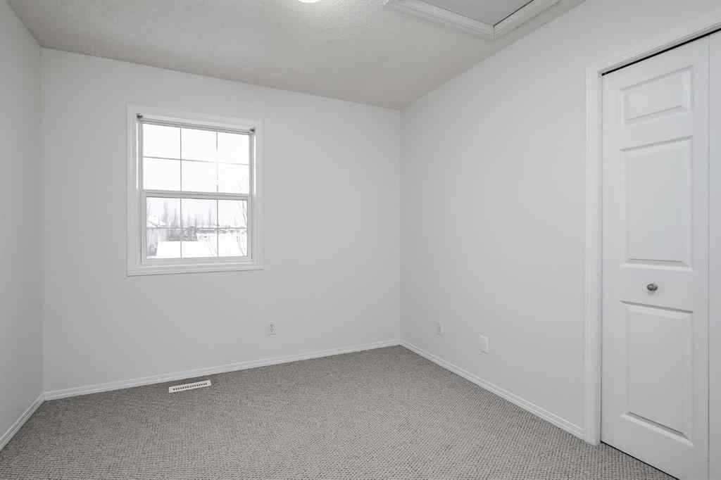 MLS® A2267376 - 4 Bridleridge Circle SW in Bridlewood Calgary, Residential