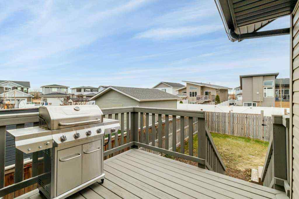 MLS® A2267377 - 14 Village Crescent  in Vanier East Red Deer, Residential