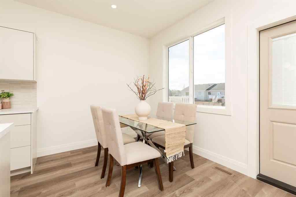 MLS® A2267378 - 306 S 50 W   in NONE Raymond, Residential