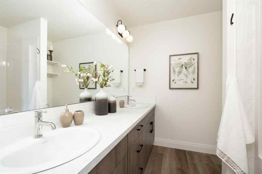 MLS® A2267378 - 306 S 50 W   in NONE Raymond, Residential