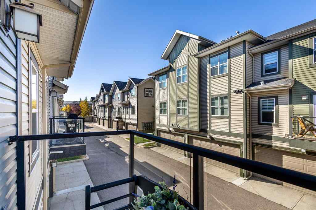 MLS® A2267383 - 619 Mckenzie Towne Square SE in McKenzie Towne Calgary, Residential